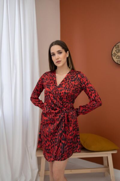 Kırmızı Leopar Desenli Saten Elbise
