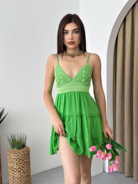 Nivel Göğsü Büzgülü Elbise